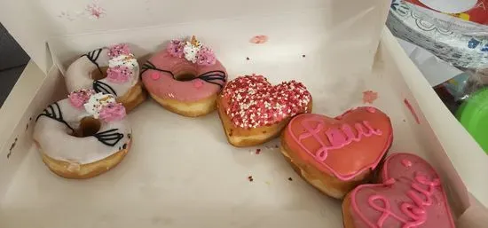 Mama Donuts