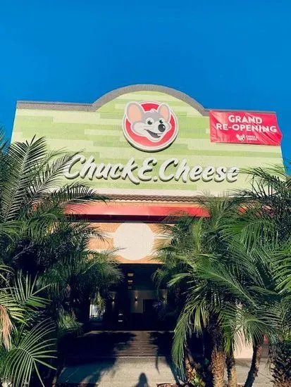 Chuck E. Cheese