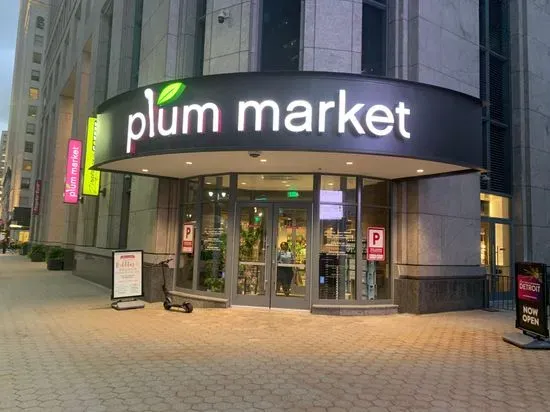 Plum Market – Ally Detroit Center