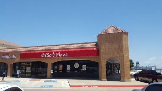 Cicis Pizza