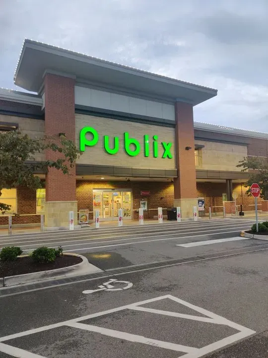 Publix Super Market at The Village Shopping Center | Richmond, VA | Checkle
