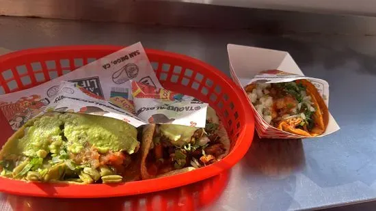 Taquería Los Chuchys