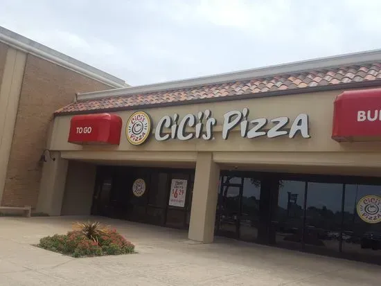 Cicis Pizza