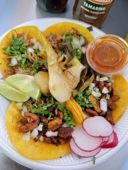 El Señor De Los Tacos Food Truck