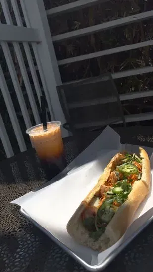 Cali Banh Mi