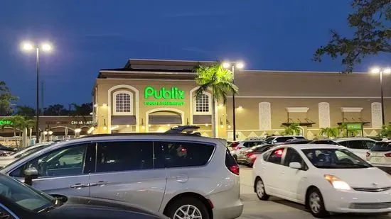 Publix Super Market at Broadway Promenade