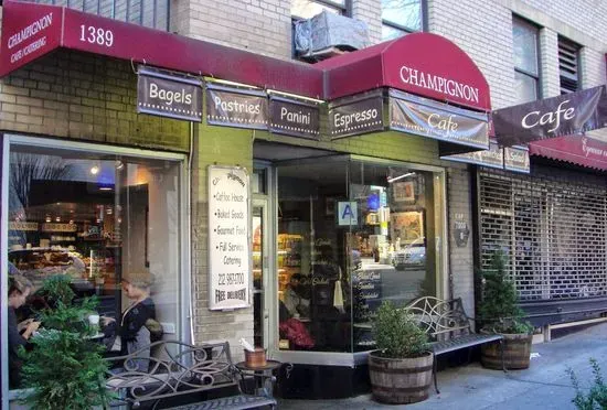 Champignon Café