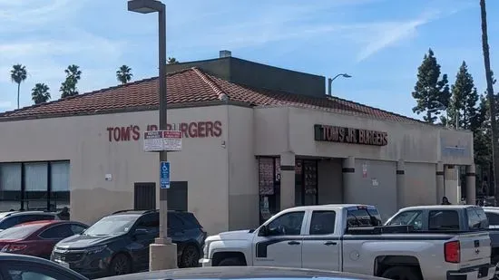 Tom’s Jr. Burgers