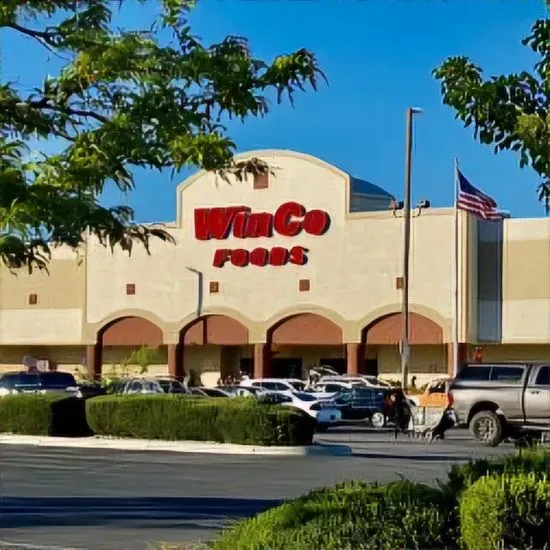 WinCo Foods Pizza