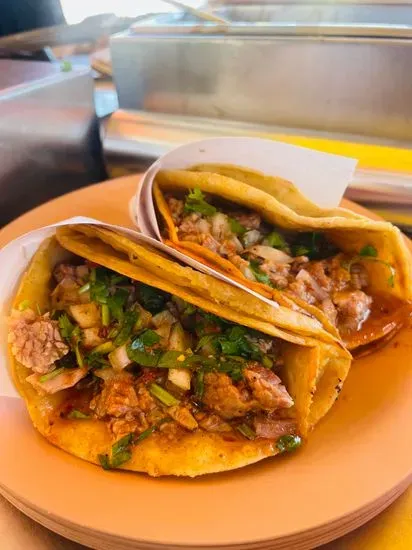 Tacos de birria el poblano