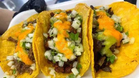 Taco Móvil al carbón