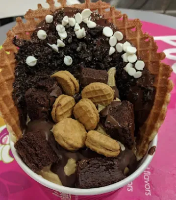 Menchie's Frozen Yogurt