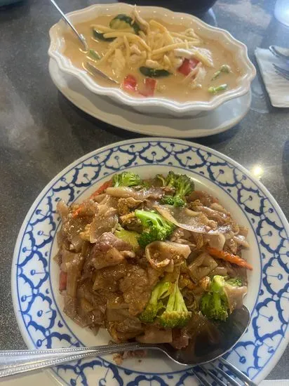 Di-Chan Thai Restaurant