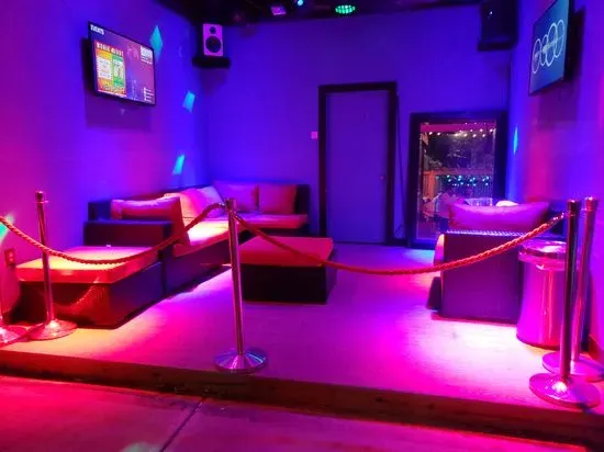 Legends Nightclub