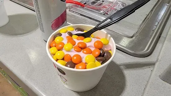 Yobe Frozen Yogurt