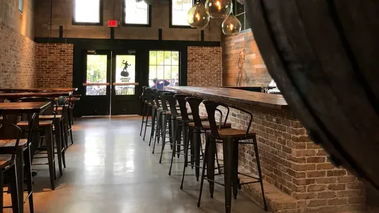 Crooked Can Brewing Company