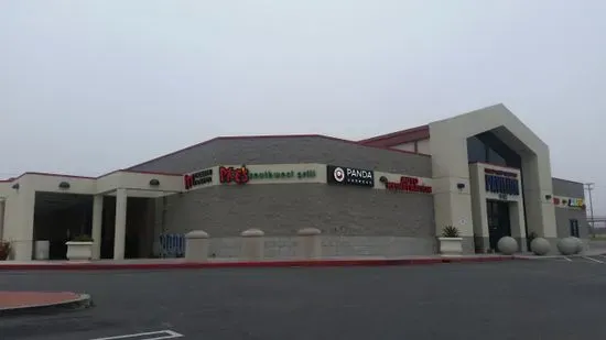 MCX Food & Service Plaza, Camp Pendleton, CA