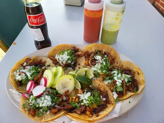 Tienda Veracruz: Carnicería, Taquería y Panaderia