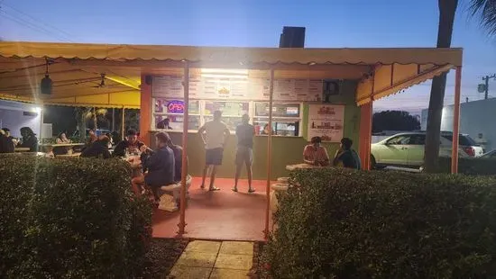 Antojitos Mexicanos La Placita