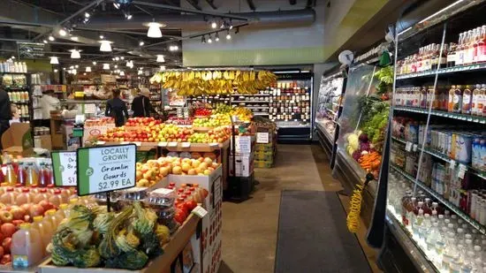 Gateway Market