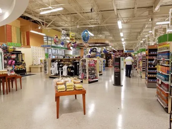 Publix Super Market at Lake Cay Commons