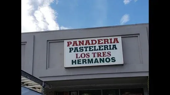 Panaderia Los Tres Hermanos