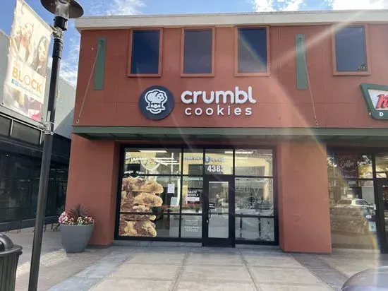 Crumbl - Pacific Commons