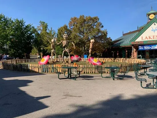 Lakeside Café at Saint Louis Zoo