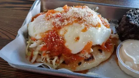 La Pupusa Urban Eatery