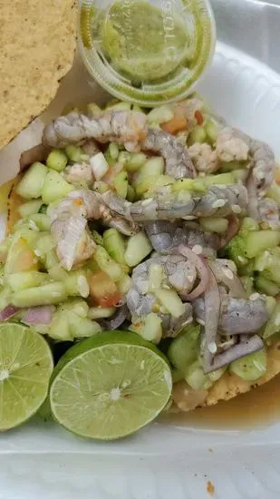 Mariscos Camarena Food truck