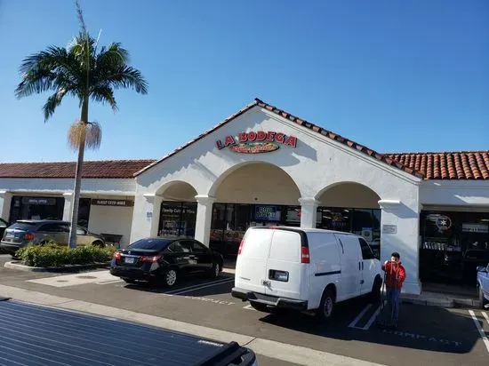 La Bodega Farmers Meat Market