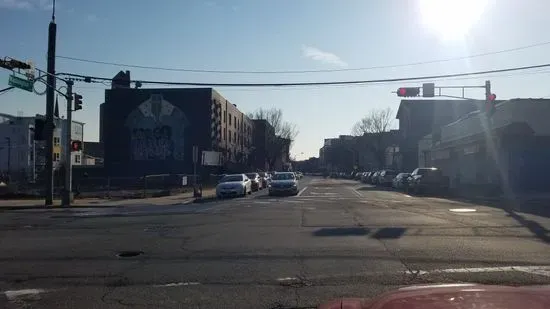 Newark Deli & Grocery