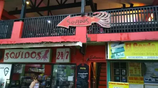 Squidos Sport Bar