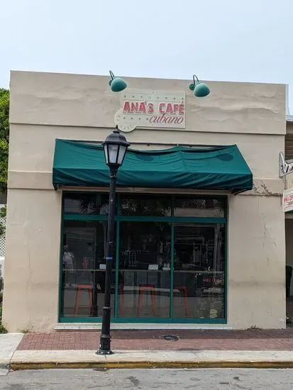 Ana's Café Cubano ***(GREEN ST LOCATION)**