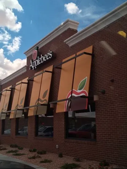 Applebee's Grill + Bar