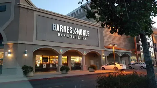 Barnes & Noble