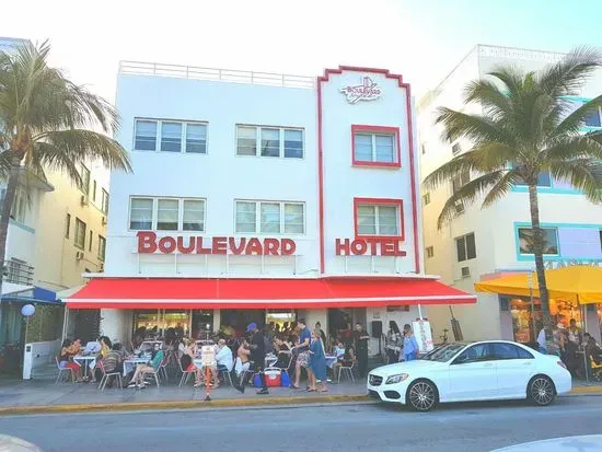 Boulevard Restaurant