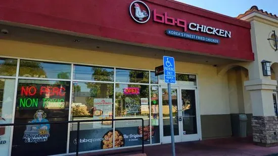 bb.q Chicken Lakewood