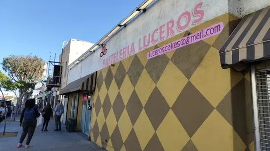 Pasteleria Luceros