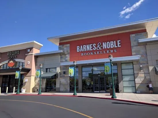 Barnes & Noble