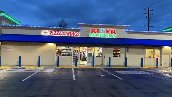 Pizza & Wings-River Market