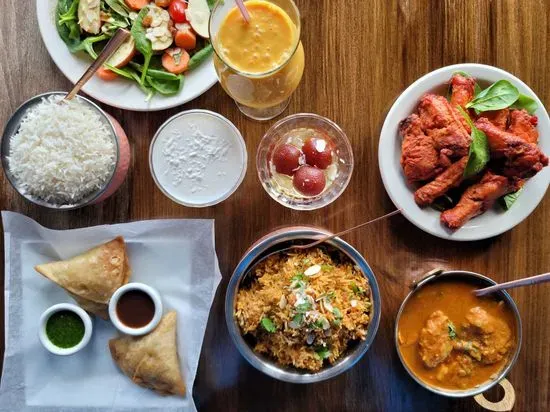 Mountain Bites - Indian & Nepali Eatery