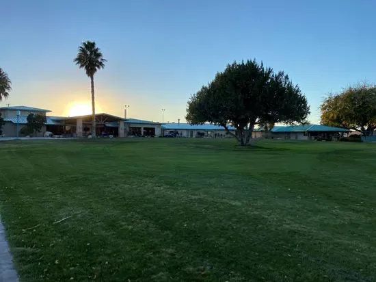 Antelope Valley Country Club