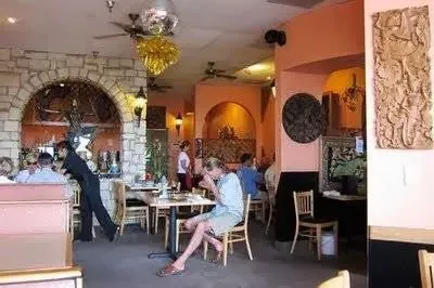 Em-On's Thai Cafe