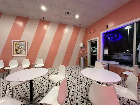 Ice Cream Shoppe of Destin, FL