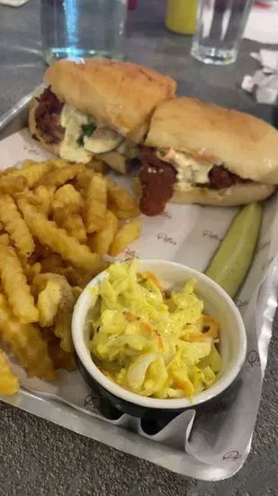 Pete's Deli - Gourmet Sandwich Shop