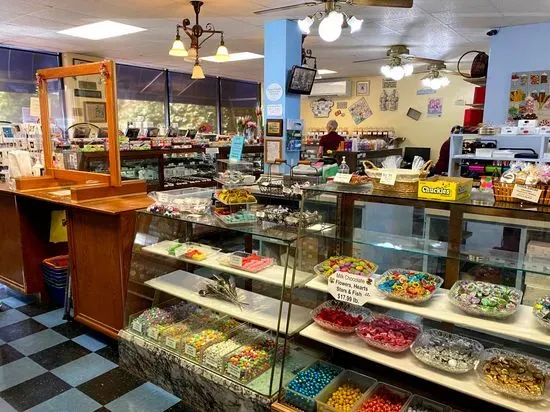 Regina's Candies