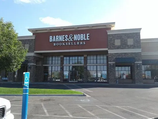 Barnes & Noble