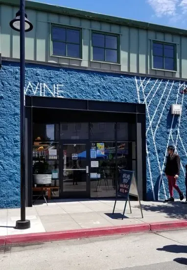 Oakland Yard Wine Shop