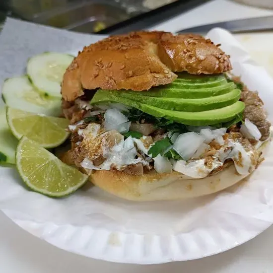 Taqueria Hernandez Food Truck